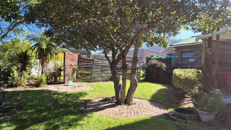 5 Bedroom Property for Sale in Franskraal Western Cape